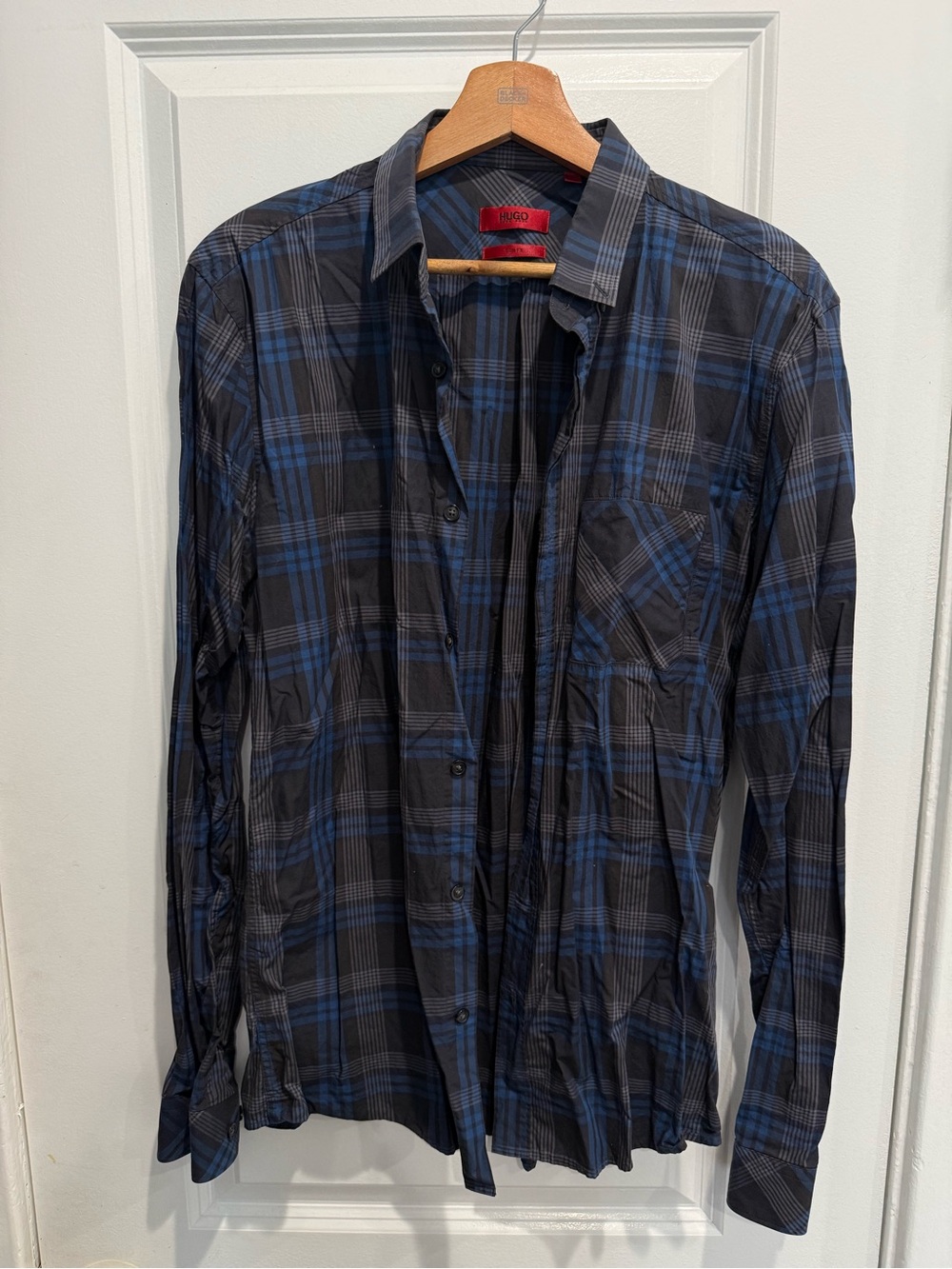HUGO Men's Black and Blue Plaid Button-Down Shirt